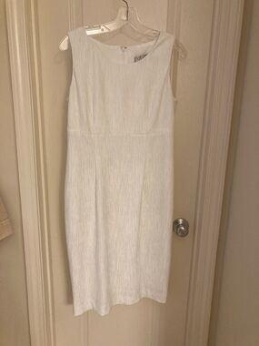 Kasper White Sleeveless Sheath Dress